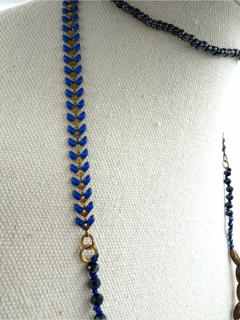 Bohemian-style Striking Royal Blue Long Tassel Necklace Fringe Gypsy Arrows - Picture 3 of 7